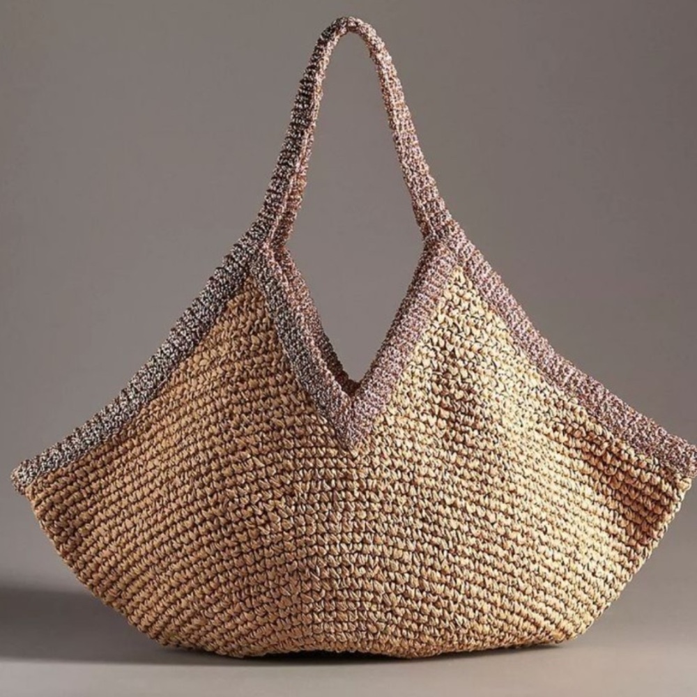 Tipped Angular Straw Tote Bag
By Anthropologie 
Color - Straw
NWOT
OVERSIZED - Picture 3 of 7